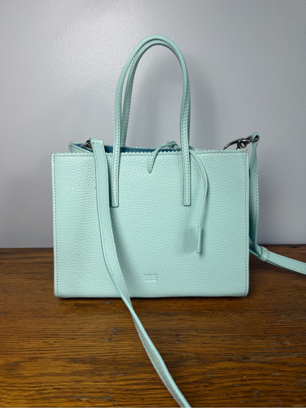 Buti Firenze Genuine Italian Leather Crossbody Handbag Tiffany Blue.